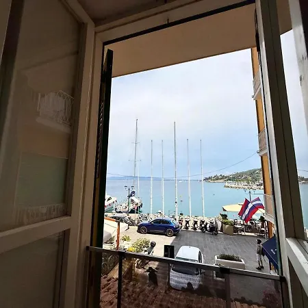 Casa Giulio Nyaraló *